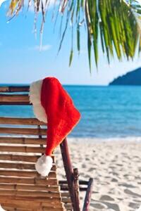 HolidayFunnnn's tweet photo. Its Time For Christmas In July!!!!!🌴🏊☀️🍹😎🏄🎅🎄🎅🎄🎅🎄 http://t.co/i5FIW7dOkz