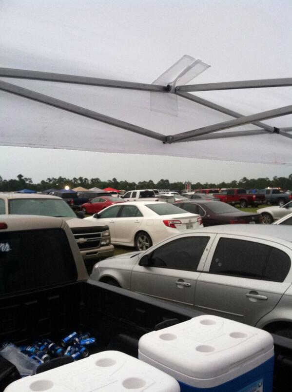 TheSSRoadshow's tweet photo. It's a wash. Literally. Went to Daytona. Thanx to john for the tent. Rained.....back tomorrow. #CokeZero400 @NASCAR http://t.co/dZpVN1jTZW