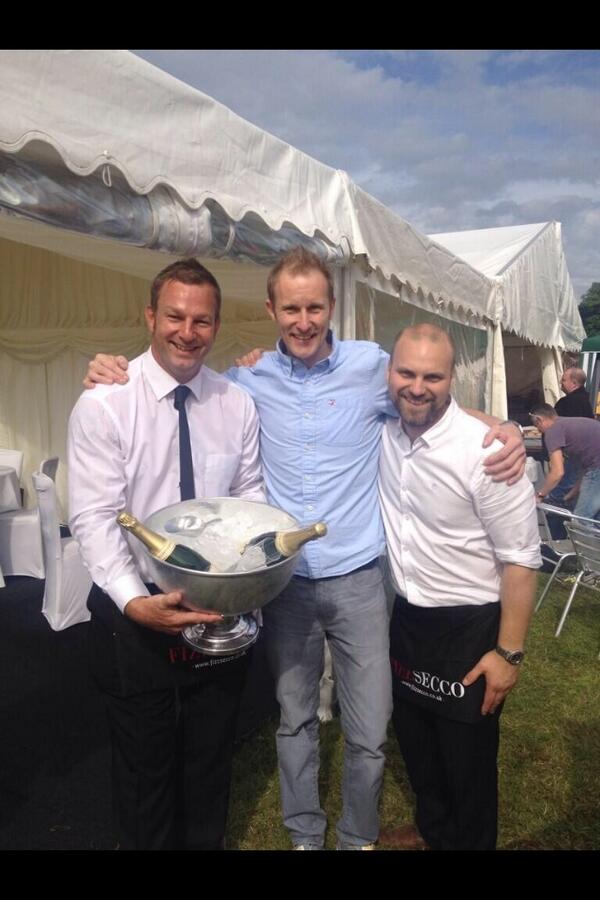 dazleach tweet picture