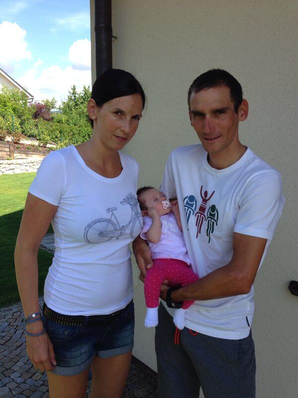 Roman86_K's tweet photo. Me, @Michaela_Kreuz and #Viky still have a lot of passion for cycling! @tinkoff_saxo @letour 🚴💨💨💨 http://t.co/iWPSRj5Kfr