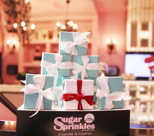 SUGARSPRINKLES1's tweet photo. سو ريتويت وادخل السحب على جوائز من تيفاني وكارتيير مقدمة من شوقر سبرينكلز 😍🎉 يالله شدوا حيلكم 🎉🌙 http://t.co/c7yV6Va9vn
