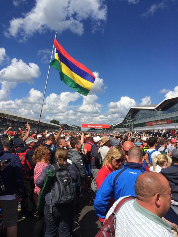 matt_wathen's tweet photo. Track invasion http://t.co/Gz5rbebeJv