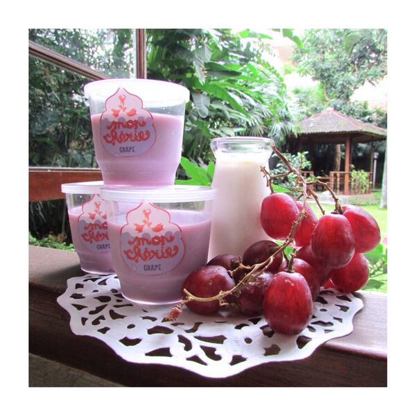 myMONCHERIE's tweet photo. Now we are proud to announce the new flavor:
GRAPE!
Get them at all pickup points starting Monday, July 7th, 2014 ❤️ http://t.co/HpeaQeYEyb