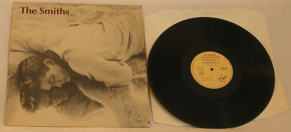 landofzeze's tweet image. THE SMITHS-THIS CHARMING MAN- RARE FRENCH VIRGIN  r.ebay.com/TWsMmQ
#graciasmiseleccion, #bugnote #whynotjulquen