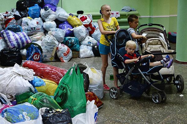 Помощь беженцам из украины. Беженцы из Славянска. Беженка ищет жилье. Беженцы в Донецке дан. Беженцам из Украины предоставляют квартиры.