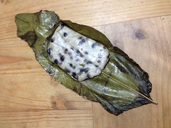 Para empezar el domingo bien: El tamal casero de la Sierra Notre de #Puebla. #México