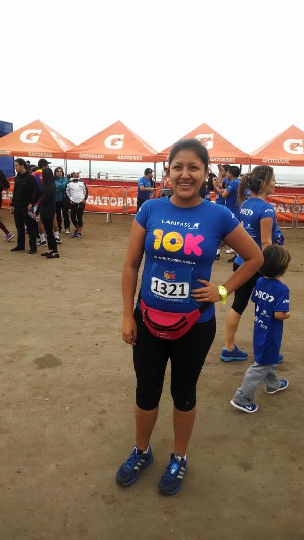 angelatefy's tweet photo. Preparándome para la gran carrera #GoAsics http://t.co/PpjVV9LGQA