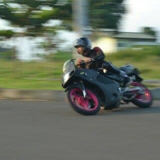 Cornering Semarang tweet media