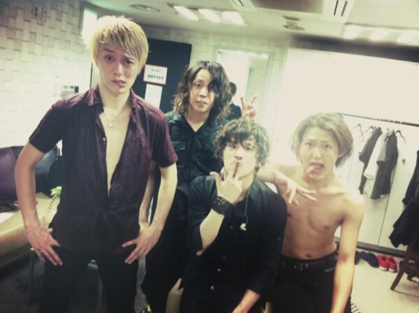 Uzivatel One Ok Rockファンbot Na Twitteru 出会いと別れの狭間で人は 突然悪魔に あなたに悲劇が来る覚悟は 自らの力で 感情調節 恋ノアイボウ心ノクピド Oneokrock ワンオク ワンオク好きな人はrt Oorerさんと繋がりたい Http T Co Oprwtlilmf Uzivatel One Ok Rockファンbot Na Twitteru 出会いと別れの狭間で人は 突然悪魔に あなたに悲劇が来る覚悟は 自らの力で 感情調節 恋ノアイボウ心ノクピド Oneokrock ワンオク ワンオク好きな人はrt Oorerさんと繋がりたい Http T Co Oprwtlilmf