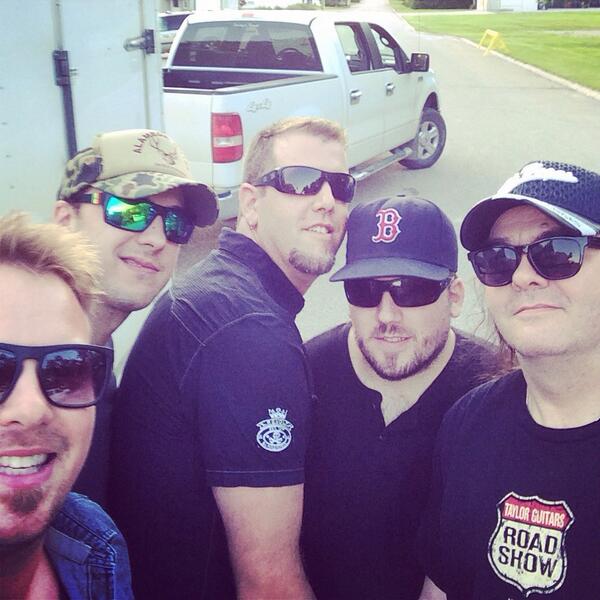 Thx Strasbourg for having us out last night! Thanks to <a href="/taroncochrane/">Taron Cochrane</a> for selling CDs and for the nice intro!