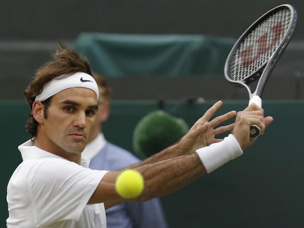 RemarksFootball's tweet photo. Roger Federer the Pirlo of tennis. http://t.co/HkwcsGmzW6