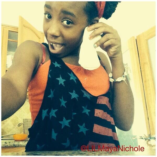 LILMayaNichole's tweet photo. #TortillaMaker #4thOfJuly celebrating my #Independence http://t.co/ukLhX4AJfp