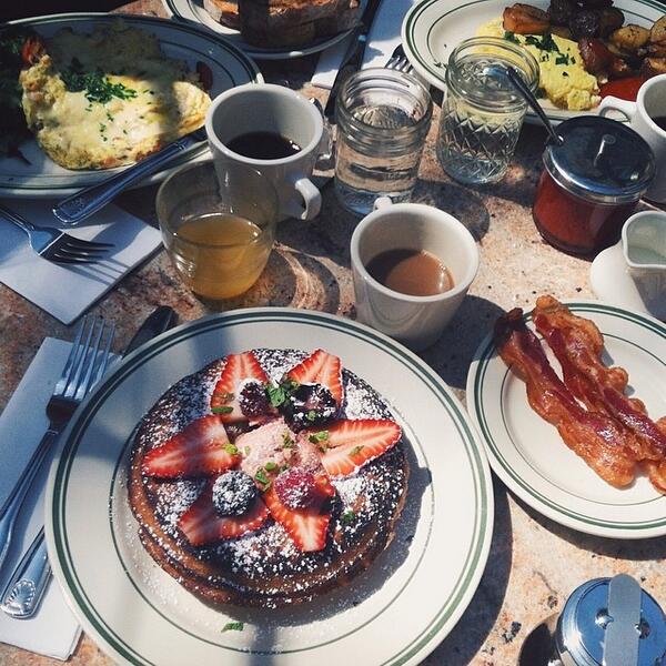 UrbanOutfitters tweet picture