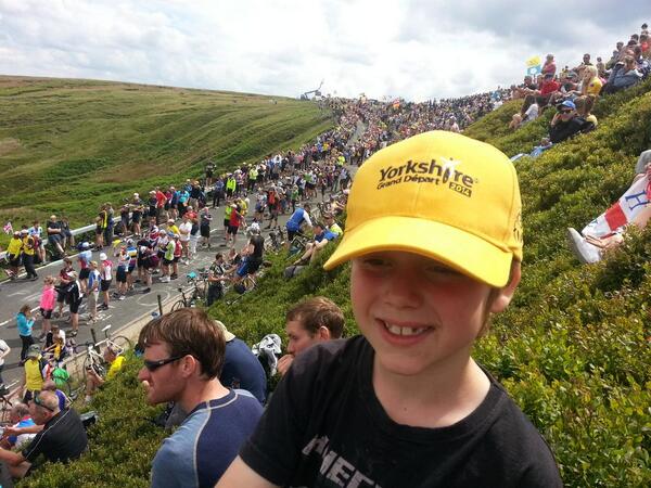 Jeff_Whitfield's tweet photo. Great day at @letour @letouryorkshire - atmosphere at #HolmeMoss was brilliant! http://t.co/MyUyQxFTqg