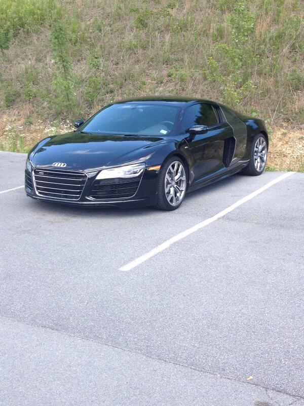 Fishbone_09's tweet image. Man what a mean whip. Maybe one day when we make the big bucks.@NicSibert @stefandill25