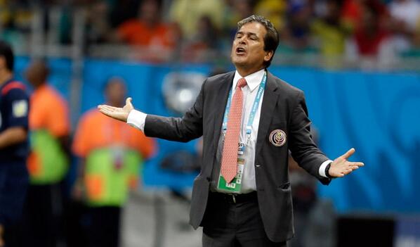 Meridianoonline's tweet photo. #MeridianoMundial Pinto: "No somos una potencia, pero nos vamos invictos" http://t.co/3cqGjsseDO Vía: @diarioas http://t.co/Zu828UhvZN