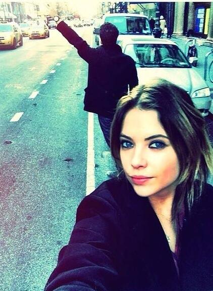 townsofrosewood's tweet image. #TBT Brown hair New York Ashley is so pretty!