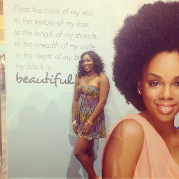 MizZJoneZ17's tweet image. I love the color of my skin...#essence2014#conventioncenter#20thAnniversary#MyBlackisBeautiful#lovingmyself