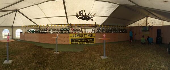 Beer Festival <a href="/letourcamping/">langsett le hub</a> with <a href="/tworosesbrewery/">Two Roses Brewery</a>. Brilliant weekend