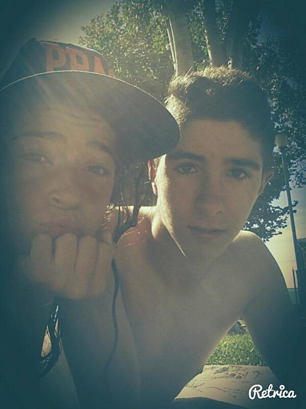 NooeliaMG's tweet photo. Hecharé muchísimo de menos a @Alex24809842 😣😣 http://t.co/WaZjSCgauX