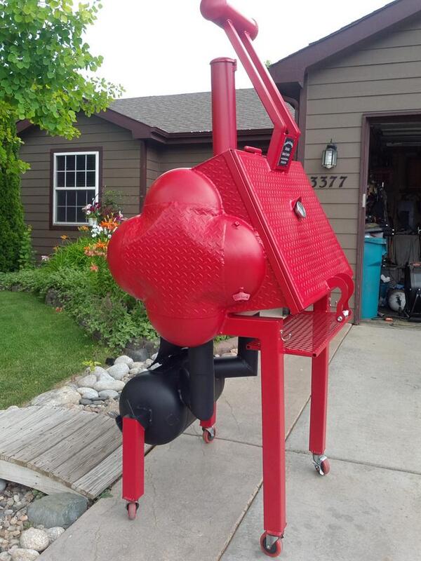 Smokinhotbbqs's tweet photo. Latest completed smoker. http://t.co/SA1PPWLCtu