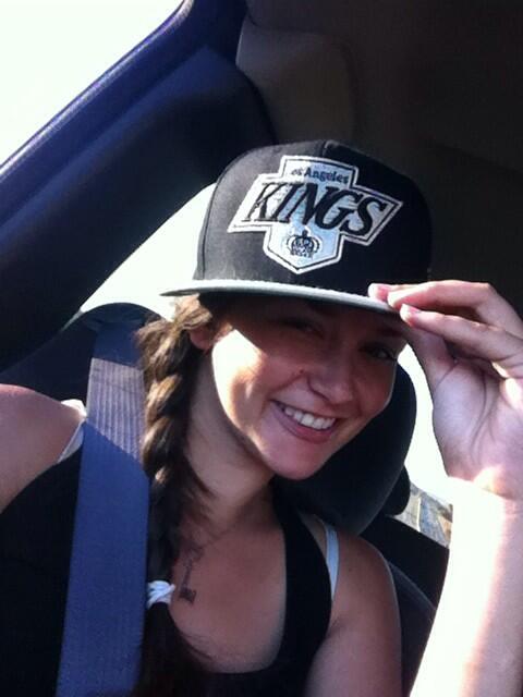 Headed to get some teppan ! Mmmm going #ganster #nomakeup #StanleyCupChampions http://t.co/CCDO73Ff8<a href="/tag/ganster"class="tags">#ganster</a><a href="/tag/nomakeup"class="tags"><span>#nomakeup</span></a><a href="/tag/stanleycupchampions"class="tags"><span>#stanleycupchampions</span></a>