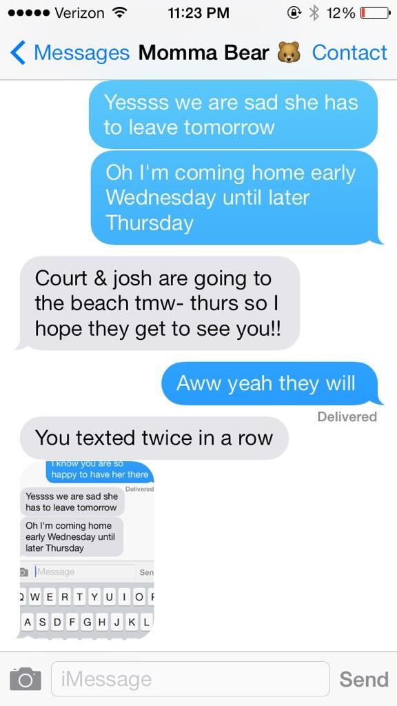 laurennnelizz's tweet image. Thanks mom for pointing out my social suicide.. 😂 #DoubleText @ctball67