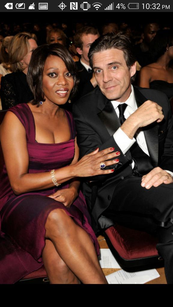 Mixedlove4evs's tweet photo. Decided to Chang it up a bit so now #featuring #interrical #biracial #celebrity #swirling #loveit #f2f #RETWEEET http://t.co/gCCrp4TokN