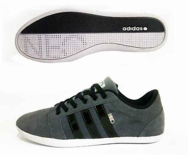 Hey guys! ADIDAS NEO ! Size 39-44. Price 290.000 idr. Let's get it, now!