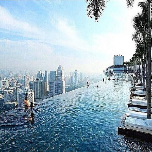 InventosReales's tweet photo. RT si quieres estar aquí, Singapur. http://t.co/hwz1ig0mt0
