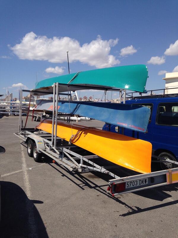 Ya están aquí los tres bateles! Pronto los tendremos flotando!