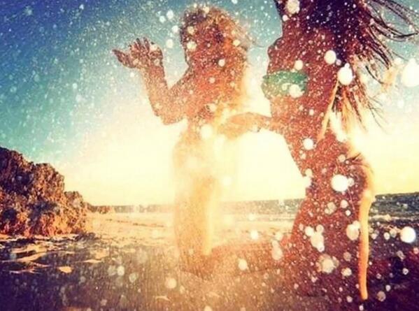 The_EDM_Station's tweet photo. Check out the Best Summer Tracks of 2014! Spotify playlist #EDMSTATION #EDMFamily #EDM #summer http://t.co/lvBtlwiknu http://t.co/ioT7TJEXlA