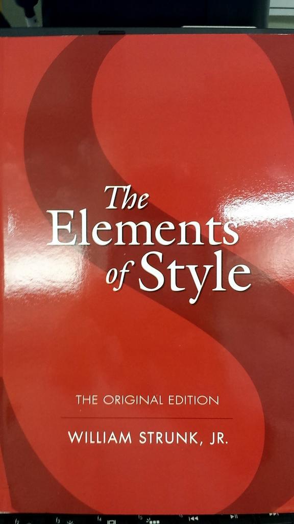 matthewwu's tweet image. New book arrived today. #TheElementsOfStyle