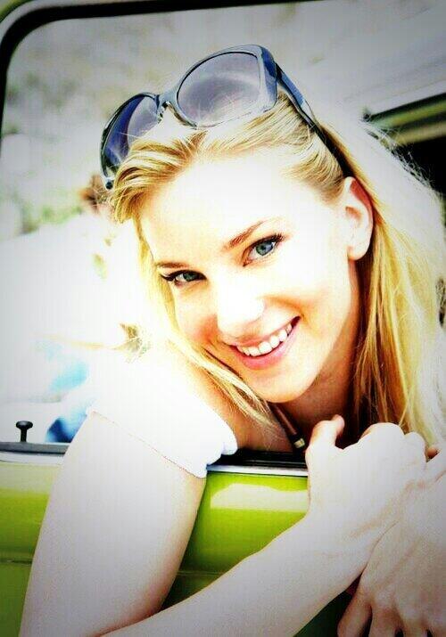 @HeaterMorris_ 

Hello:)
I'm Gleek!!!!

I love Heather morris<3
She is so cute and sexy!!!