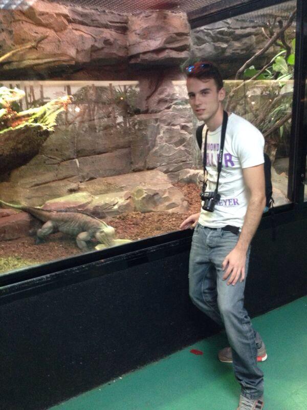 AinhoaPolo11's tweet photo. Ayeeeeer fue un dia muy importante e increibleeee con mi gordito❤️😍 🐬🐊🐳🐧🐫🐟🐉🐑🐒🐗🐷🐨🐘🐆 Me encantaaaa , le amooo❤️ http://t.co/wc9ejaDIvc