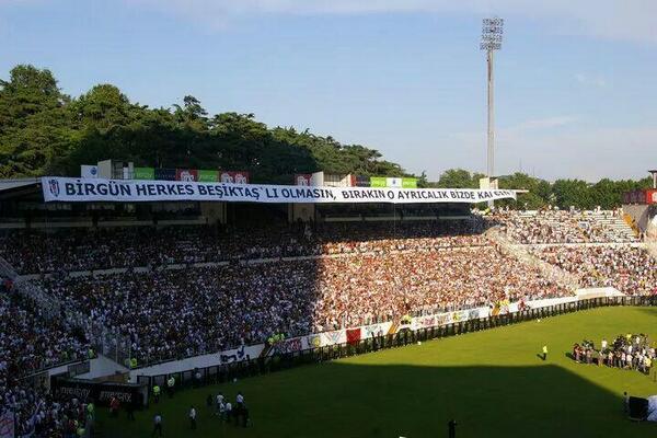 Birgün herkes Beşiktaşlı olmasın, bırakın o ayrıcalık bizde kalsın.