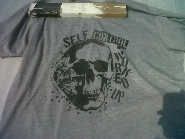 iddowildanabror's tweet image. Nyablon sendiri... lumayan. Mumpun bisa :D