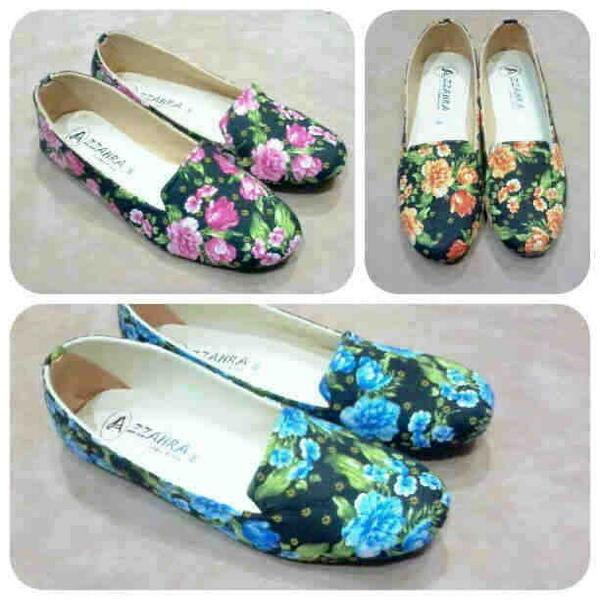 YoanShop's tweet photo. For Ramdhan!!! Flatshoes flower @50rb size 36-40 @JatengIKLAN @iklanin @kicaupromo http://t.co/bXB21wlEcW