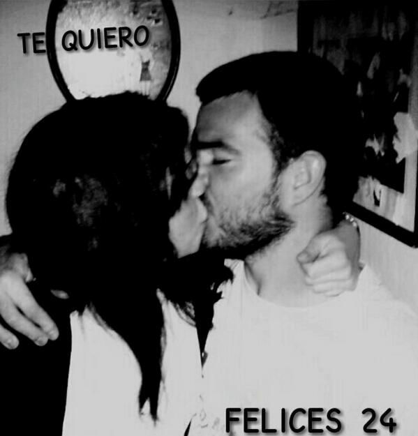 Anavidal18's tweet photo. FELICIDADES ATRASADAS @albertinidj , ya sabes, más vale tarde que nunca =D Te quiero moitoo!!!!!! http://t.co/mJllNGvKDo