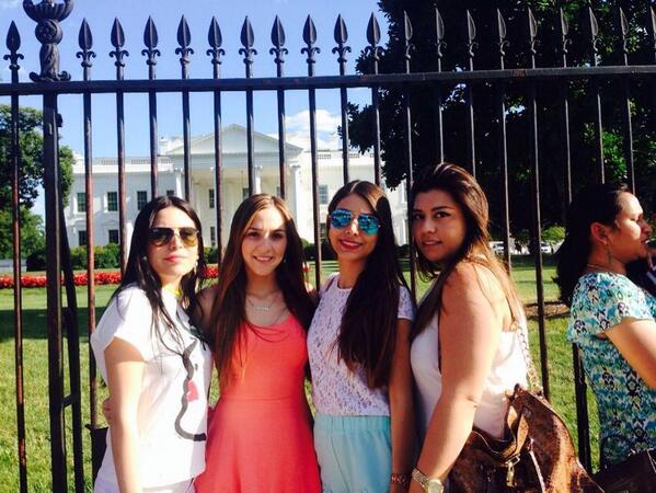 danielayv's tweet photo. @TWCInternships  #twcinternational #twcsummer14 whitehouse http://t.co/2JgamWxKMh