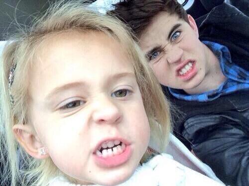 “<a href="/mcgicalwizxrd/">Jai</a>: Quote with a selfie of your fake. Please.”💕