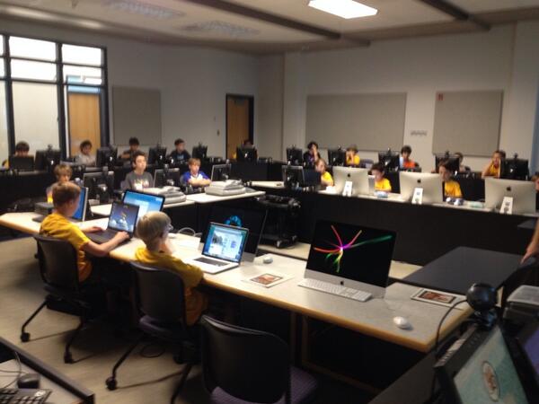 visitlakeanna's tweet photo. #hackmakelearn Kids learning #code #making #3Dprinting and more!! @kid_OYO @UMWBeat http://t.co/AlYAZUTr69