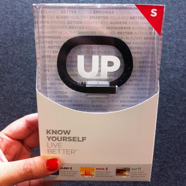 Follow + RT avant le 14/07 23h59 pour tenter de gagner ce bracelet connecté Jawbone Up ! A vous de jouer ;)