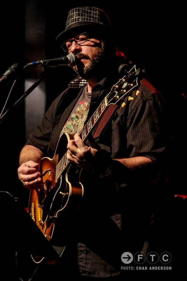 2RoadsBrewing's tweet photo. Acoustic night is tomorrow night at six pm in our tasting room - the musician this week is John Reid! http://t.co/D7V61nVusC