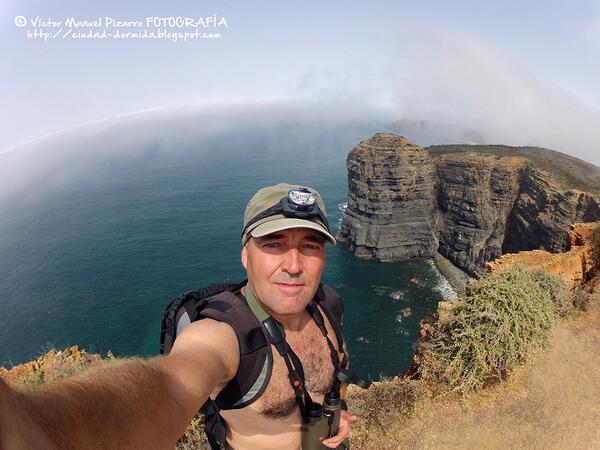 ciudad_dormida's tweet photo. Costa Vicentina, ¡acompáñame a una de las costas más espectaculares de Europa! http://t.co/pM9WI8VF1e @TurismPortugal http://t.co/ttJvauKReZ