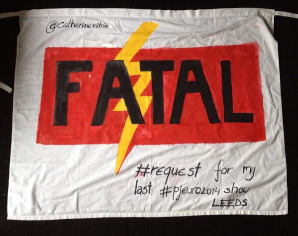 CatherineVitrin's tweet image. Please RT my request for @PearlJam for my last #PJEuro2014 show... #Leeds