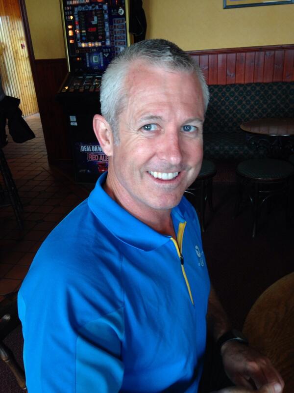 Adam Best of <a href="/Batonrelay2014/">Batonrelay2014</a> said that I can be a batonbearer if I can get 1000 retweets by 12 noon tomorrow! #Comeon