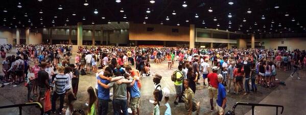 m_students's tweet photo. Community groups from #MOTION13! Get excited for #MOTION14 community group time! WOHHOOO! #MOTIONMemoryMonday http://t.co/aNF9zl86PG