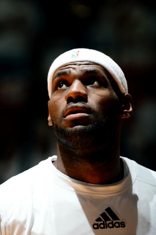 NBATV's tweet photo. Latest on @KingJames: http://t.co/G4vJPLPG2e http://t.co/IQkgsTIPQq