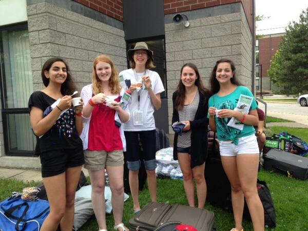 canadayouth's tweet photo. CY it's a great day - registration, sun AND ice cream! http://t.co/DMvkOwie6C